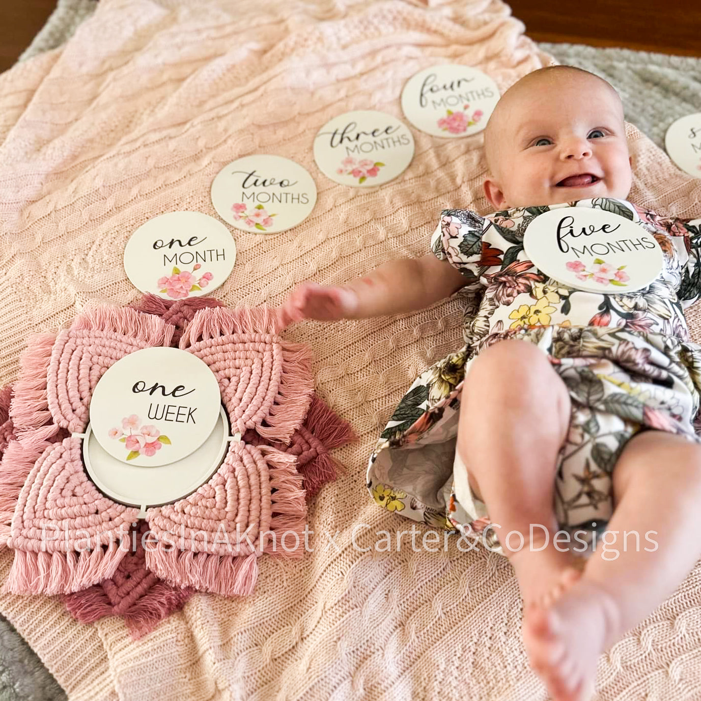 Custom Macrame Daisy Milestone Sets