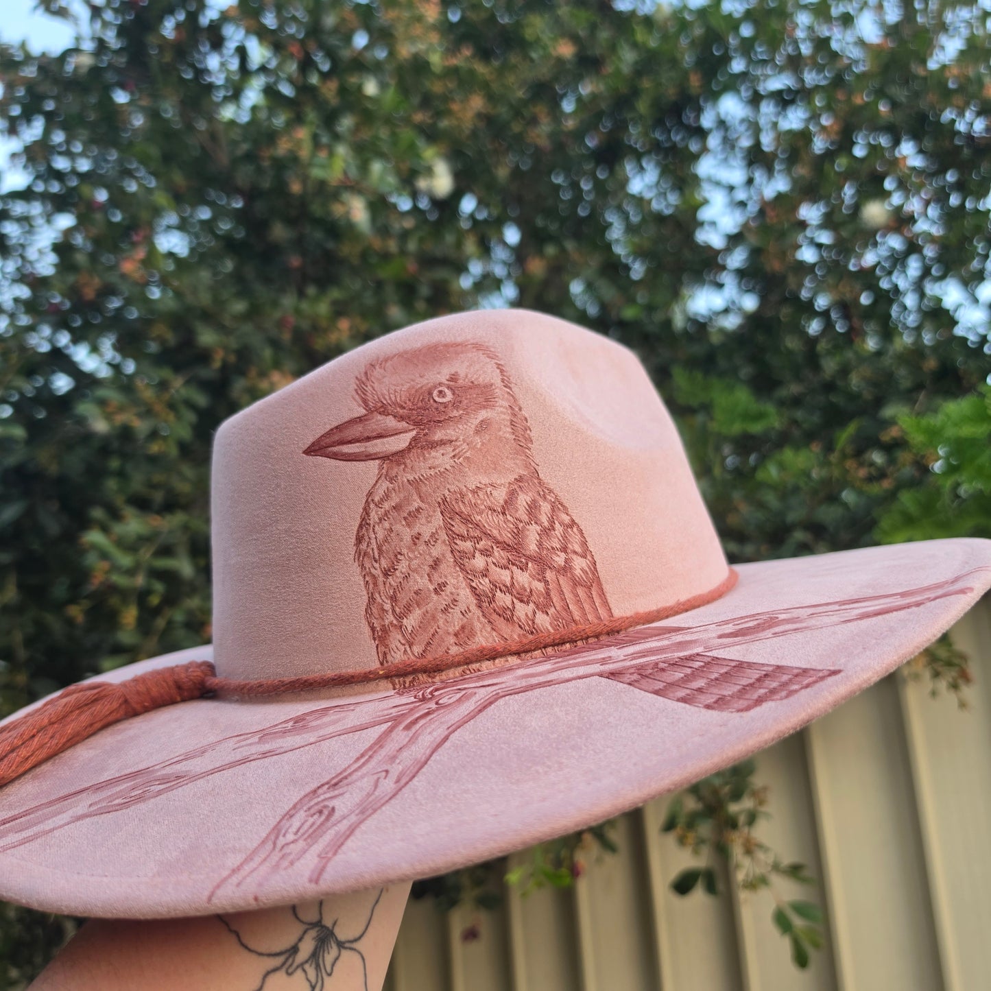 *NEW 019 Blush Kookaburra w/ Gum Leaves