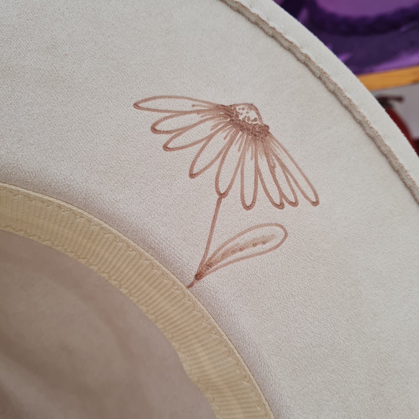 006 Hand Burnt - Beige Sunflower