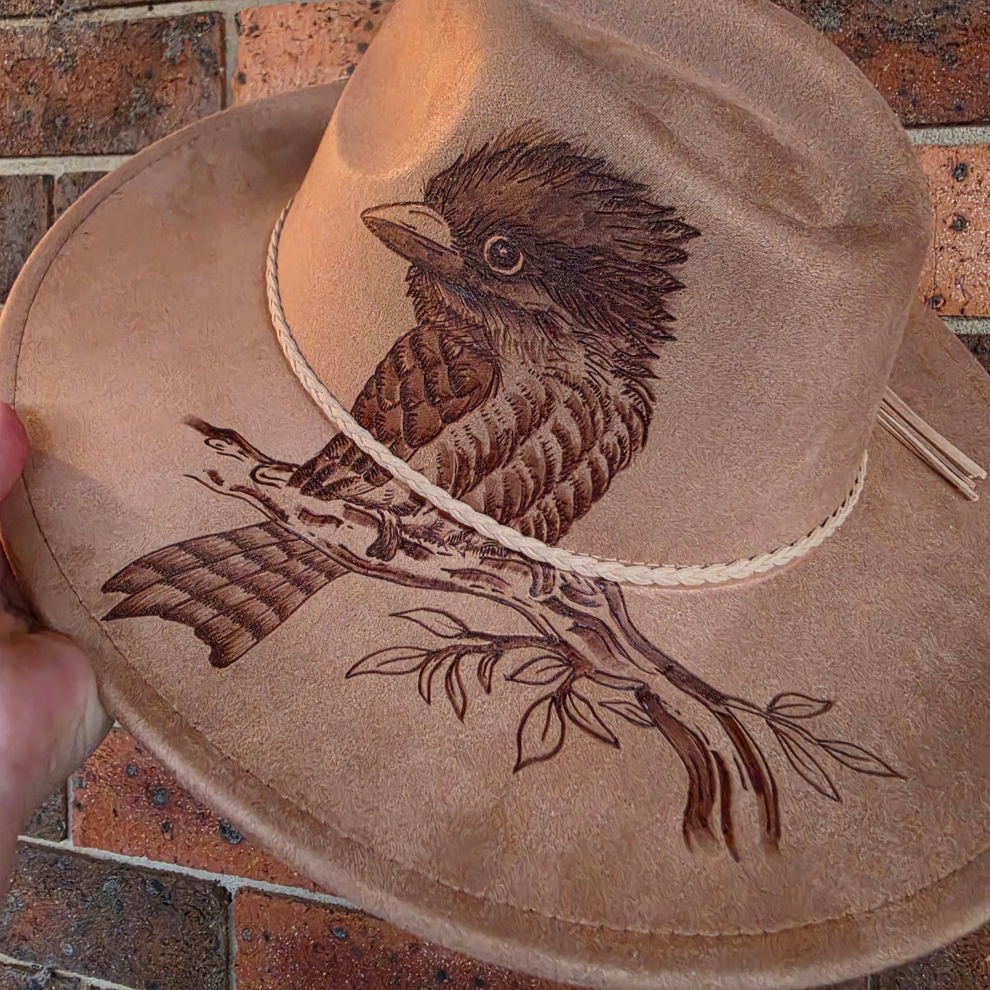 *NEW 1009 Brown w/ Kookaburra