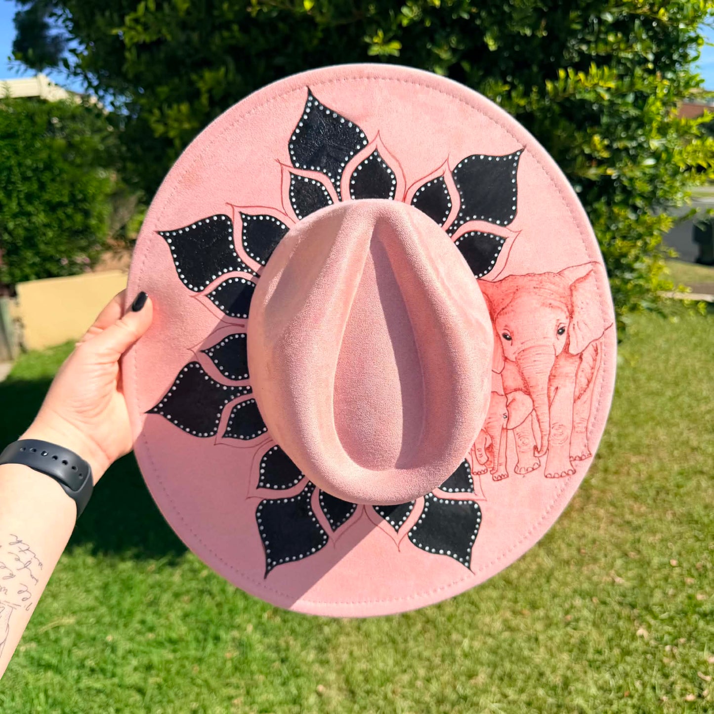 *NEW 1011 Blush with Elephants